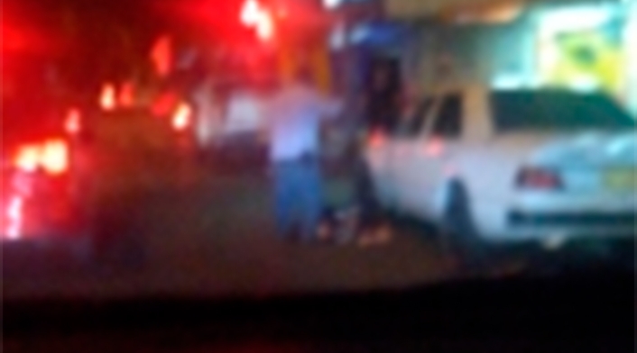 Imagen del doble homicidio ocurrido en límites de las comunas 12 y 13 de Medellín Imagen del doble homicidio ocurrido en límites de las comunas 12 y 13 de Medellín