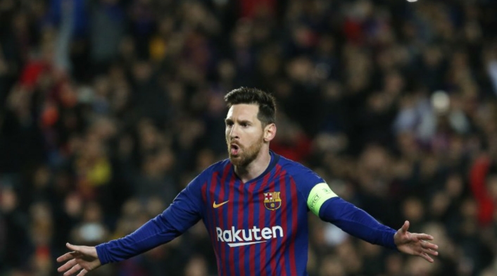 Lionel Messi celebra triplete que marcó ante el Betis. Lionel Messi celebra triplete que marcó ante el Betis.