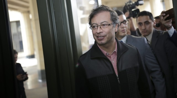 GUSTAVO PETRO