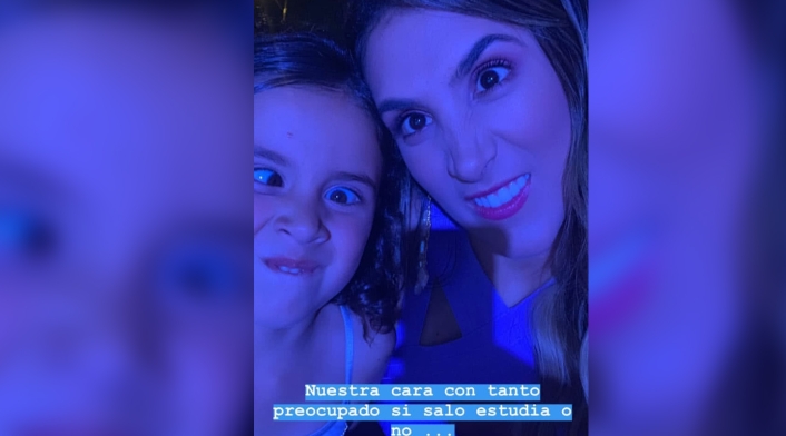 Daniela Ospina y Salomé respondiendo a través Instagram