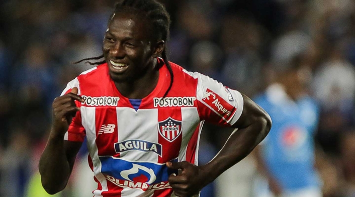 Yimmi Chará, jugador colombiano. Yimmi Chará, jugador colombiano.