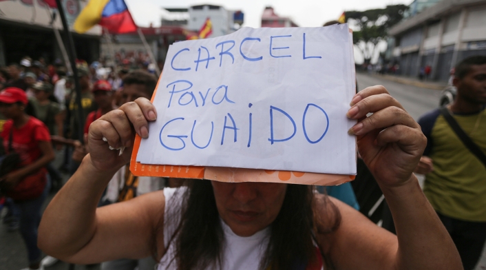 Una persona seguidora de Nicolás Maduro instando a la detención de Juan Guaidó, el 30 de marzo de 2019 en Caracas