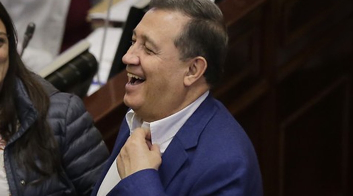 Ernesto Macías Ernesto Macías