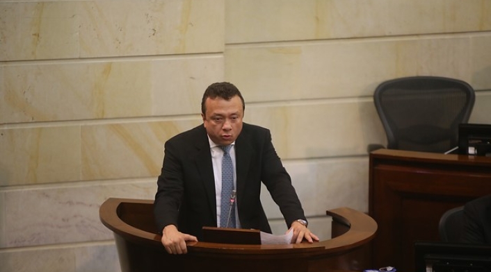 EDUARDO PULGAR