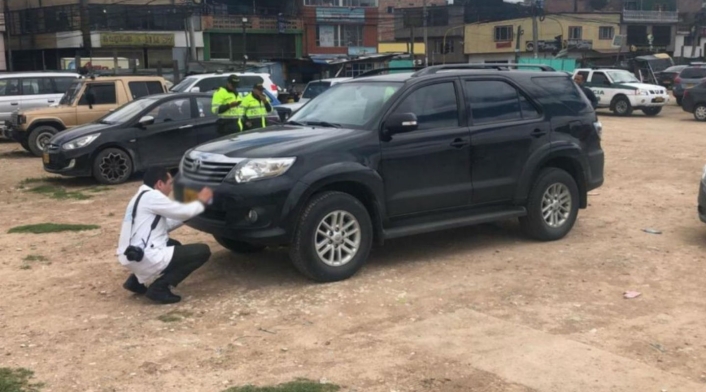 Camioneta Fortuner robada a periodistas Camioneta Fortuner robada a periodistas