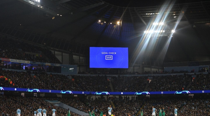 VAR