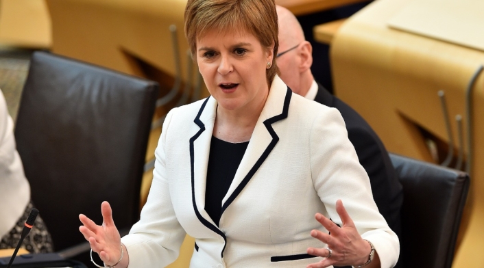 La primera ministra de Escocia, Nicola Sturgeon, impulsará un referéndum de independencia del Reino Unido