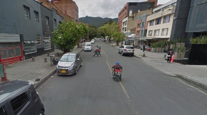 Calle 75 entre carrera 15 - 13