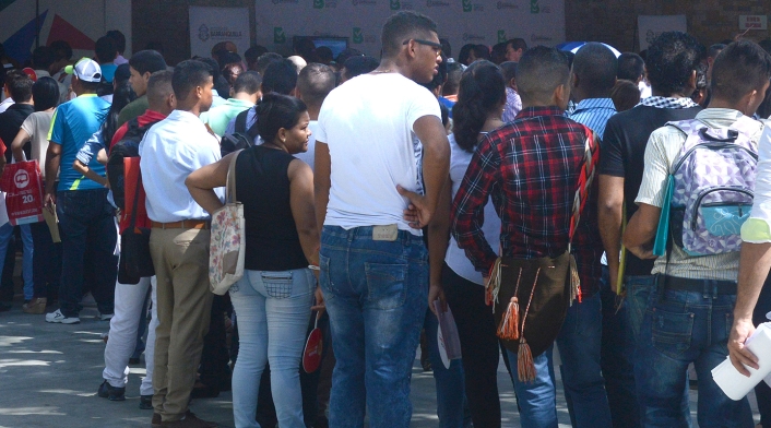 Personas en Barranquilla en busca de empleo
