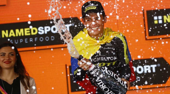 Esteban Chaves ganó la Etapa 19 del Giro de Italia 2019. Esteban Chaves ganó la Etapa 19 del Giro de Italia 2019.