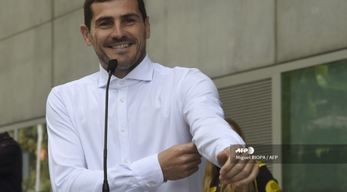 Iker Casillas, tras dejar el hospital que lo atendió al sufrir un infarto