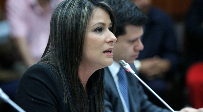Maritza Martínez, congresista