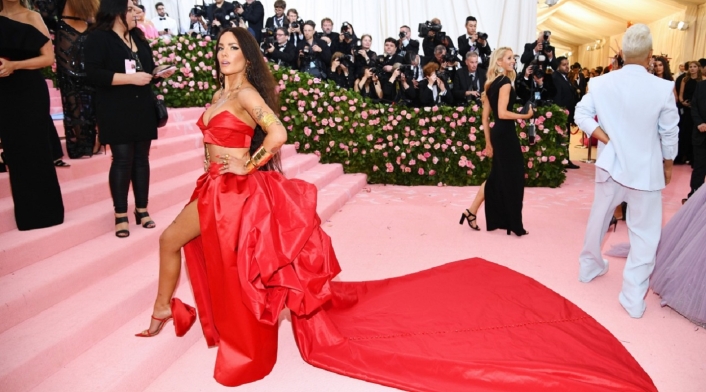 Halsey en la Met Gala 2019