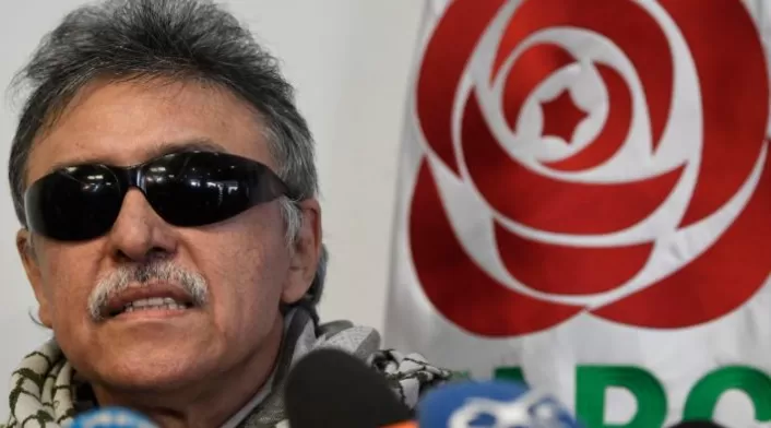 Jesús Santrich, exjefe guerrillero. Liberan a Santrich
