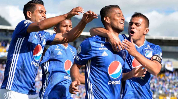 Millonarios marcó el 1-0 tras un doble cabezazo en el área de América