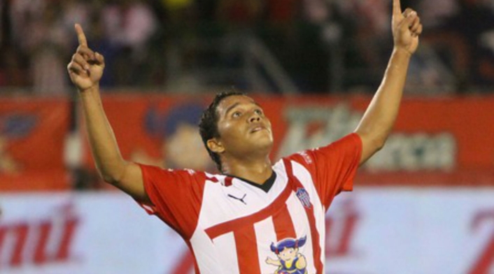 Carlos Bacca cuando jugó en Junior Carlos Bacca cuando jugó en Junior