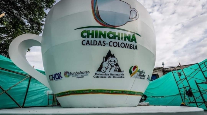 La taza de café más grande del mundo
