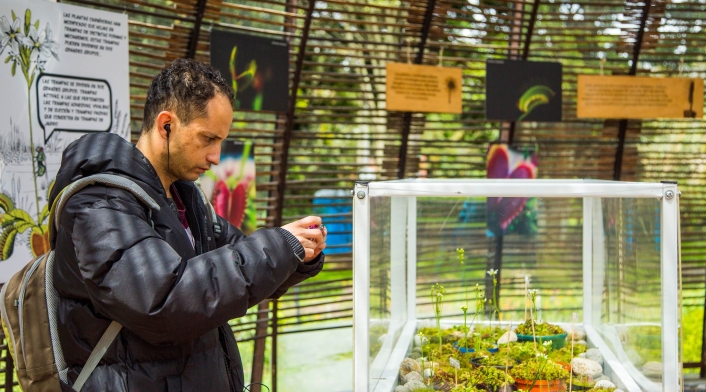 Visitantes en el Jardín Botánico de Bogotá