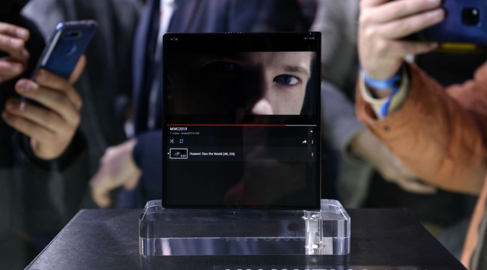 Huawei Mate X Huawei Mate X