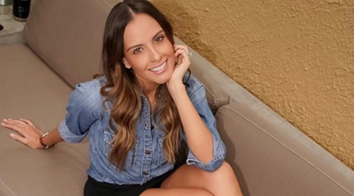 La presentadora reapareció en Instagram y envió un sentido mensaje a su fallecido amigo.