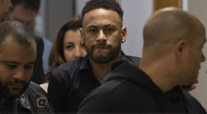 Neymar declaró en Brasil por caso de abuso sexual Neymar declaró en Brasil por caso de abuso sexual