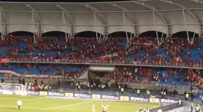 Hinchas de América de Cali reaccionaron violentamente tras la derrota