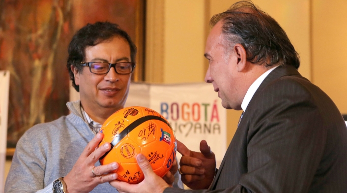Gustavo Petro, el 10 de octubre de 2013 en Bogotá