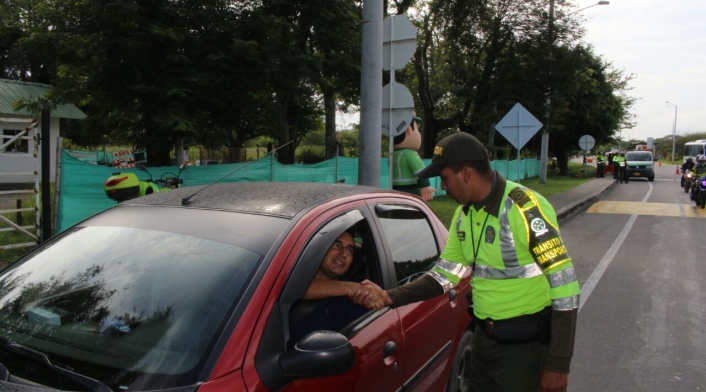Policía de tránsito Ibagué.