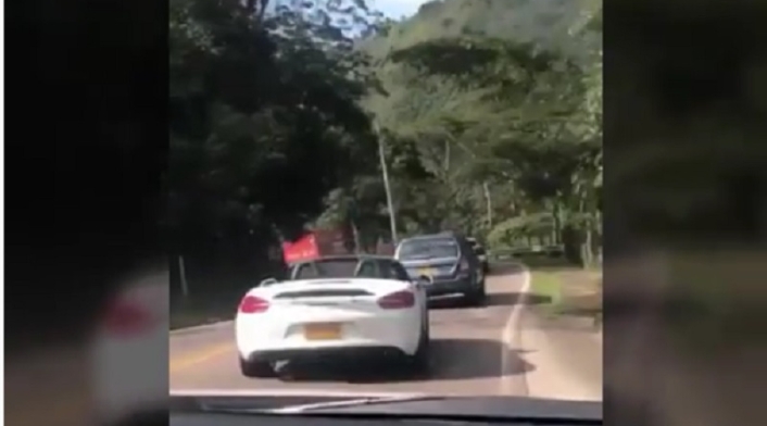 Porsche accidentado en Cundinamarca