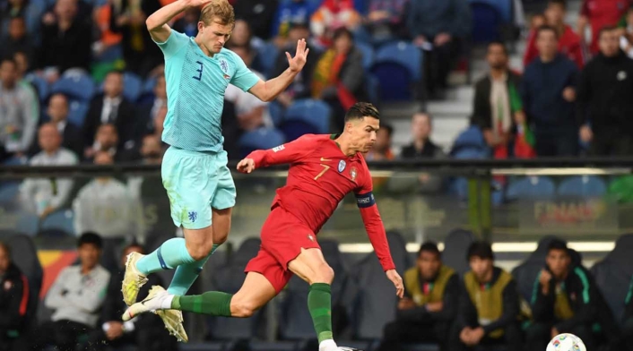 Cristiano Ronaldo Cristiano Ronaldo