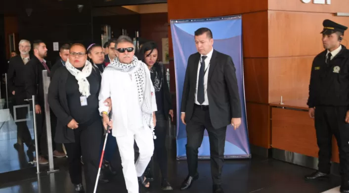 Jesús Santrich se presentó en la JEP y prometió cumplir con el proceso de paz. Jesús Santrich ante la JEP