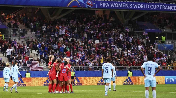 Estados Unidos vs. Tailandia Estados Unidos vs. Tailandia