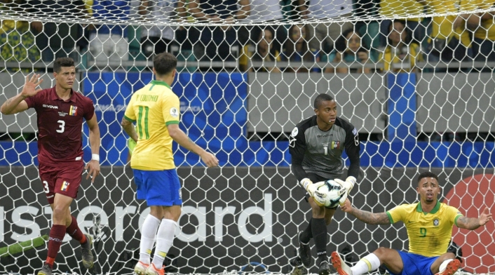 Venezuela logró un histórico empate con Brasil de local Venezuela logró un histórico empate con Brasil de local