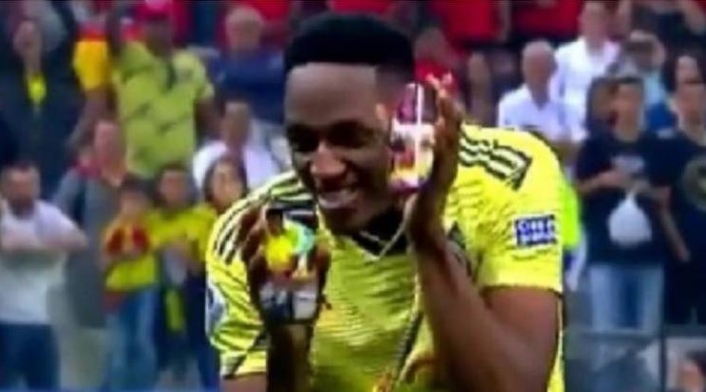 Así celebró Yerry Mina su tiro penal