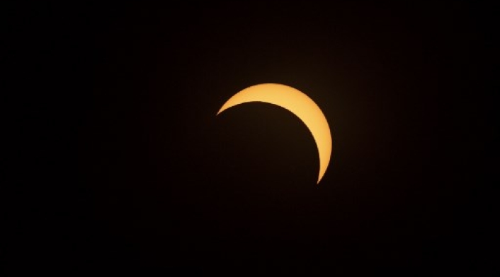 Eclipse solar