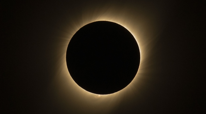 Eclipse solar