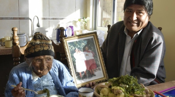 Julia Flores Colque, mujer más longeva de Bolivia