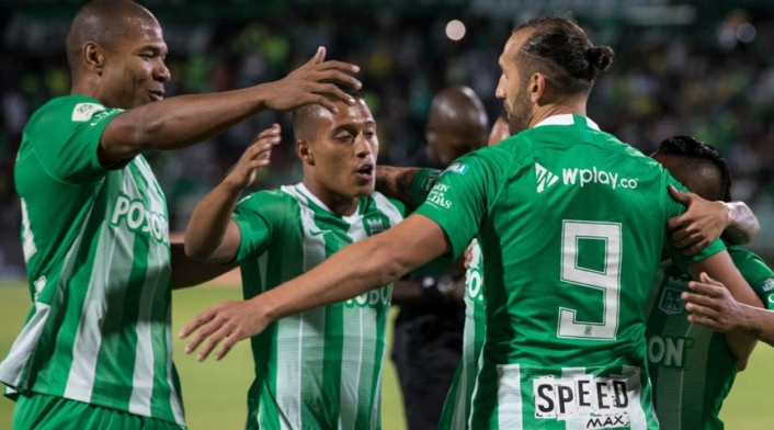 Atlético Nacional, jugadores celebrando un gol