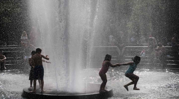 Se acerca una fuerte ola de calor a Estados Unidos. Se acerca una fuerte ola de calor a Estados Unidos.