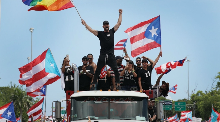 Ricky Martin en protestas en Puerto Rico
