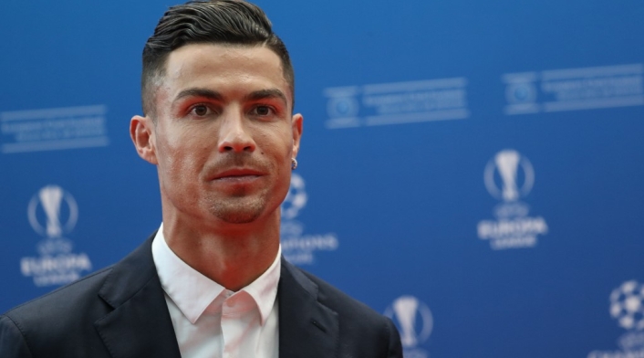Cristiano Ronaldo, futbolista portugués Cristiano Ronaldo, futbolista portugués