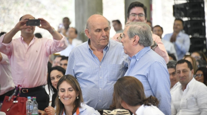 Riffi rafe entre el alcalde de Cali y ministro de Defensa.