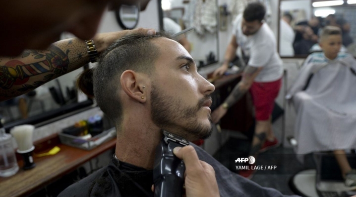 Tener barba en las primeras décadas de la revolución muchas veces tenía otra vertiente más pragmática y utilitaria: la falta de hojas de afeitar de doble filo.