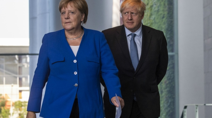 Ángela Merkel y Boris Johnson Ángela Merkel y Boris Johnson
