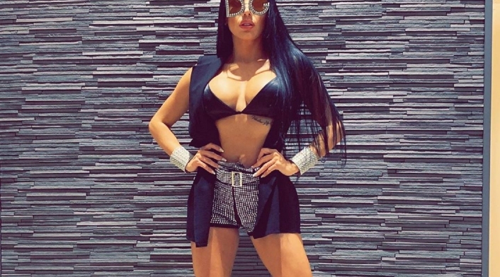 DJ Marcela Reyes