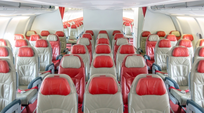 El interior de un avión El interior de un avión