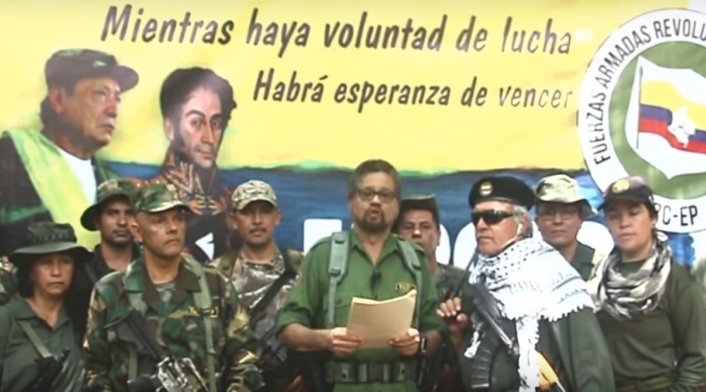 Iván Márquez en el anuncio de su regreso a las armas, junto a otros ex Farc