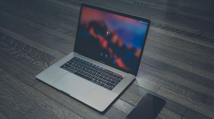 Macbook pro de 15 pulgadas presenta fallas en la batería
