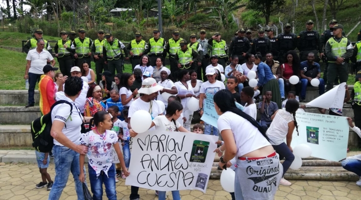 Marcha en Medellín por Marlon Andrés Cuesta, el niño de 5 años que está desaparecido