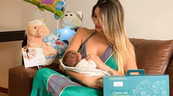 La presentadora publicó un tierno video en su cuenta de Instagram